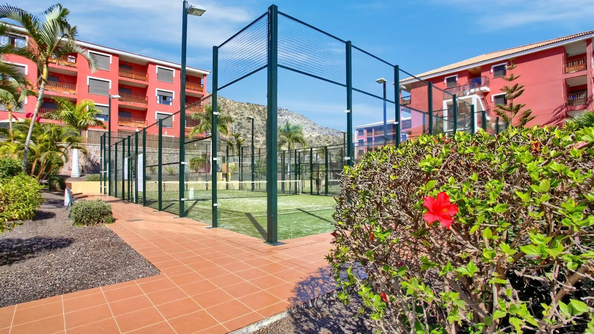 Best Mocan, Terrace Garden, Garage, Pool, Fiber Palm-mar 0*,